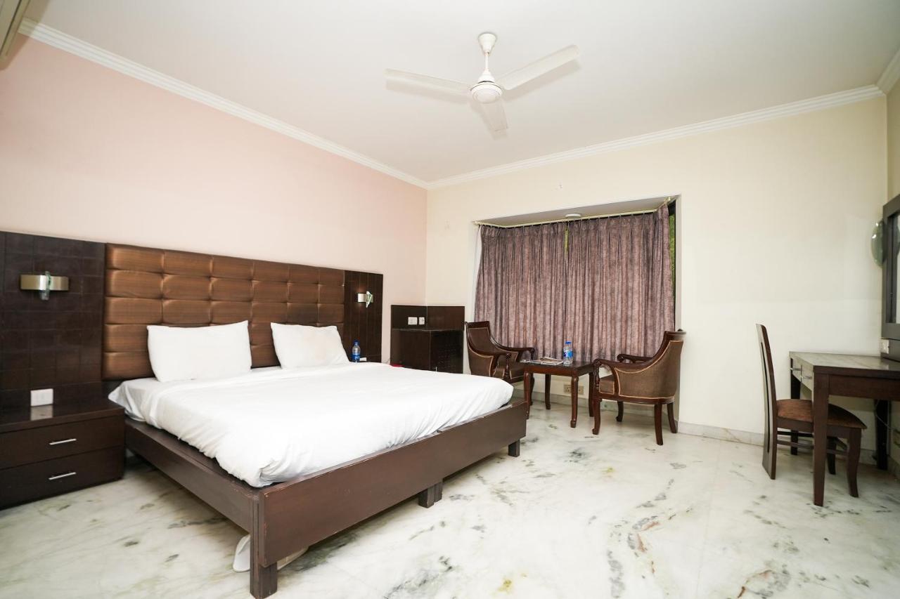 Stay Well Hotels & Homes Gurgaon Extérieur photo